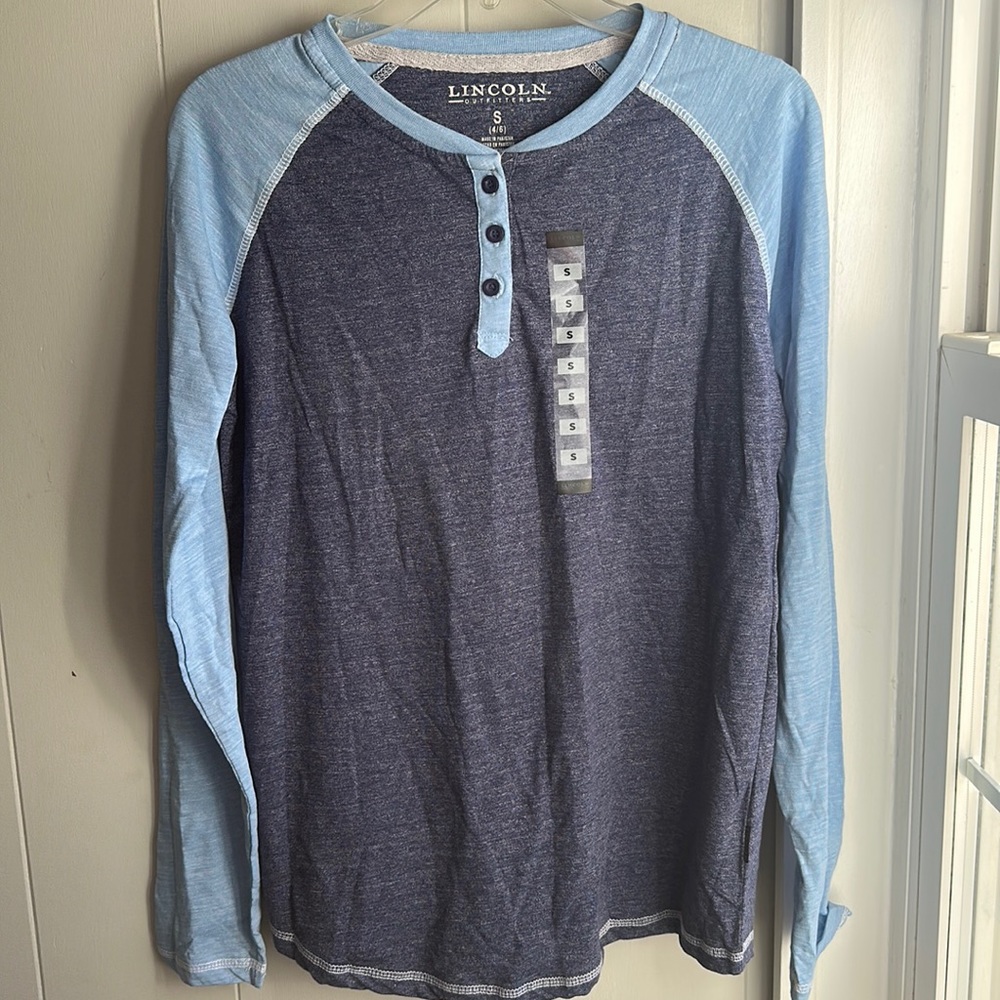 NWT Lincoln Outfitters top
